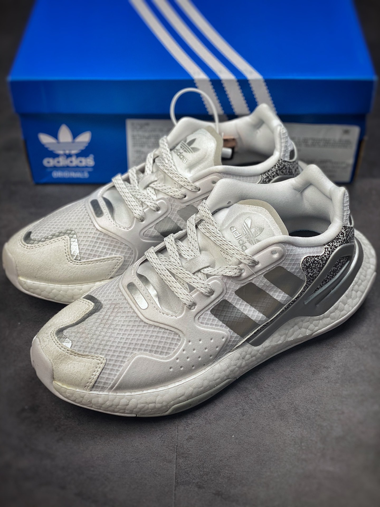 Adidas Day Jogger Nightcrawler II Official Website Simultaneously Lists FX6163