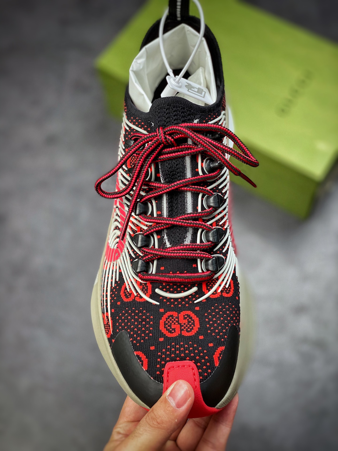 Gucci Gucci Run Mesh Sneakers jogging series running shoes 680903 USN10 8485