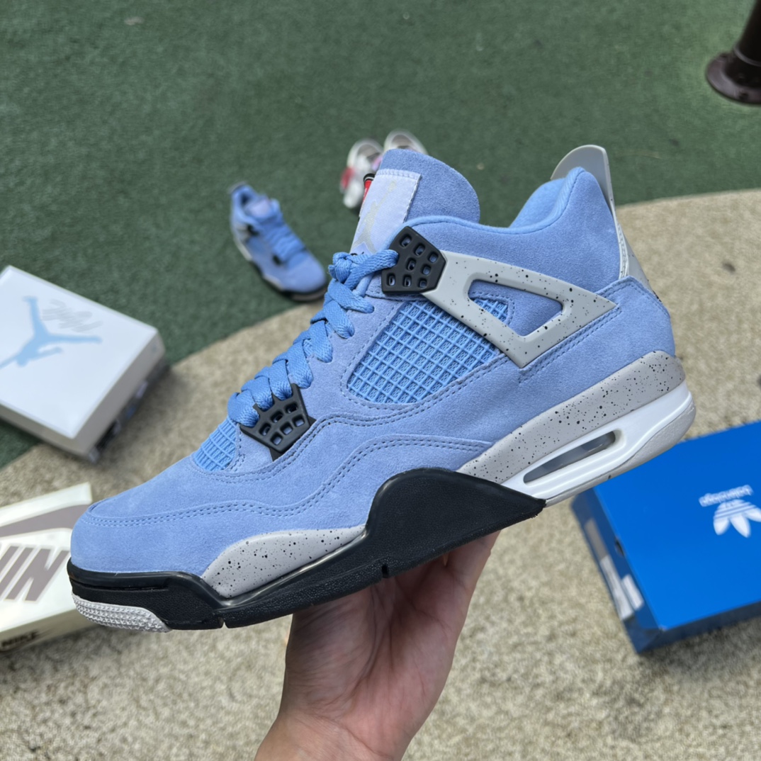 细节图- aj4大学蓝Air Jordan 4 AJ4 北卡蓝 大学蓝 麂皮 小TS CT8527-400