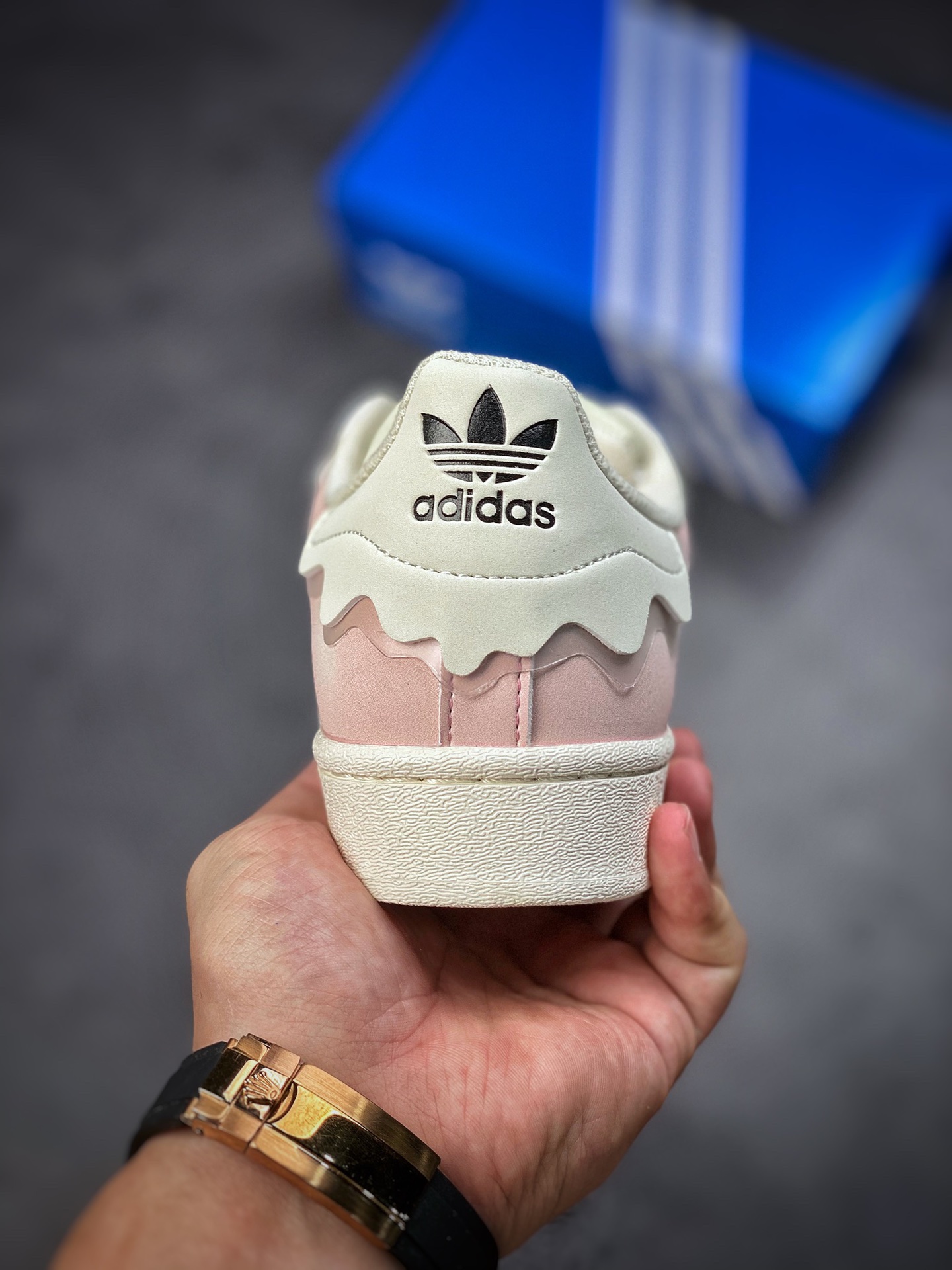 Adidas Originals Superatar Sakura Cream Powder Shell Head GW4441