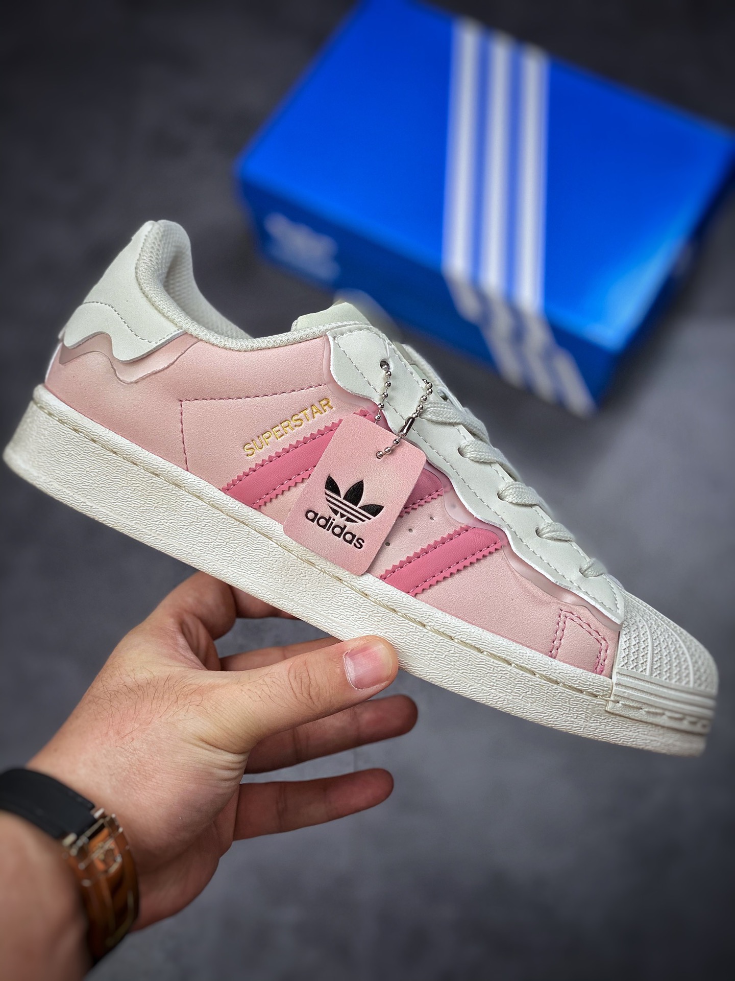 Adidas Originals Superatar Sakura Cream Powder Shell Head GW4441