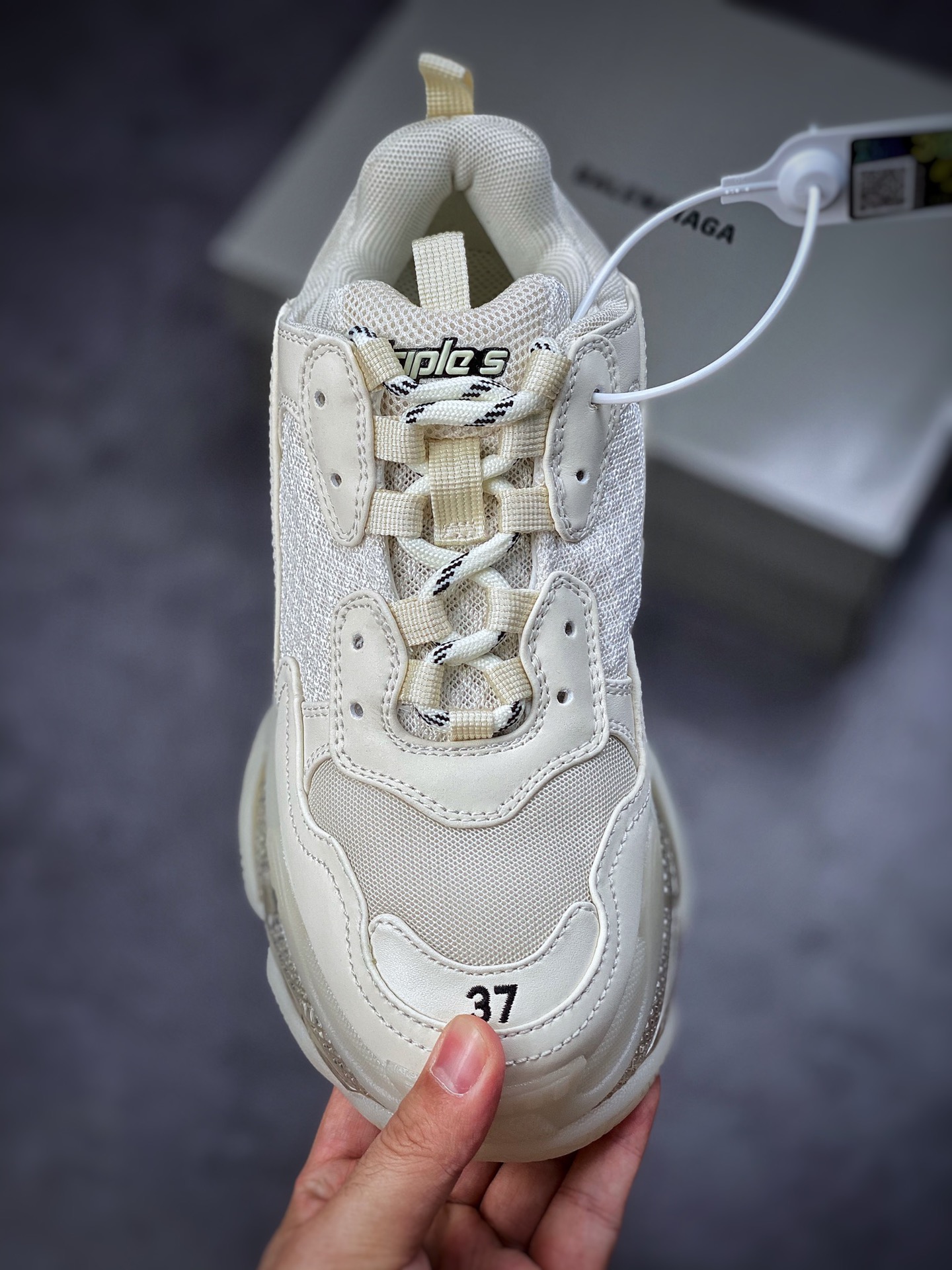 【Overweight shipping】 Original box Balenciaga Triple S Balenciaga Daddy Shoes 1.0 Bone White Air Cushion 544351 W1GB6 0315