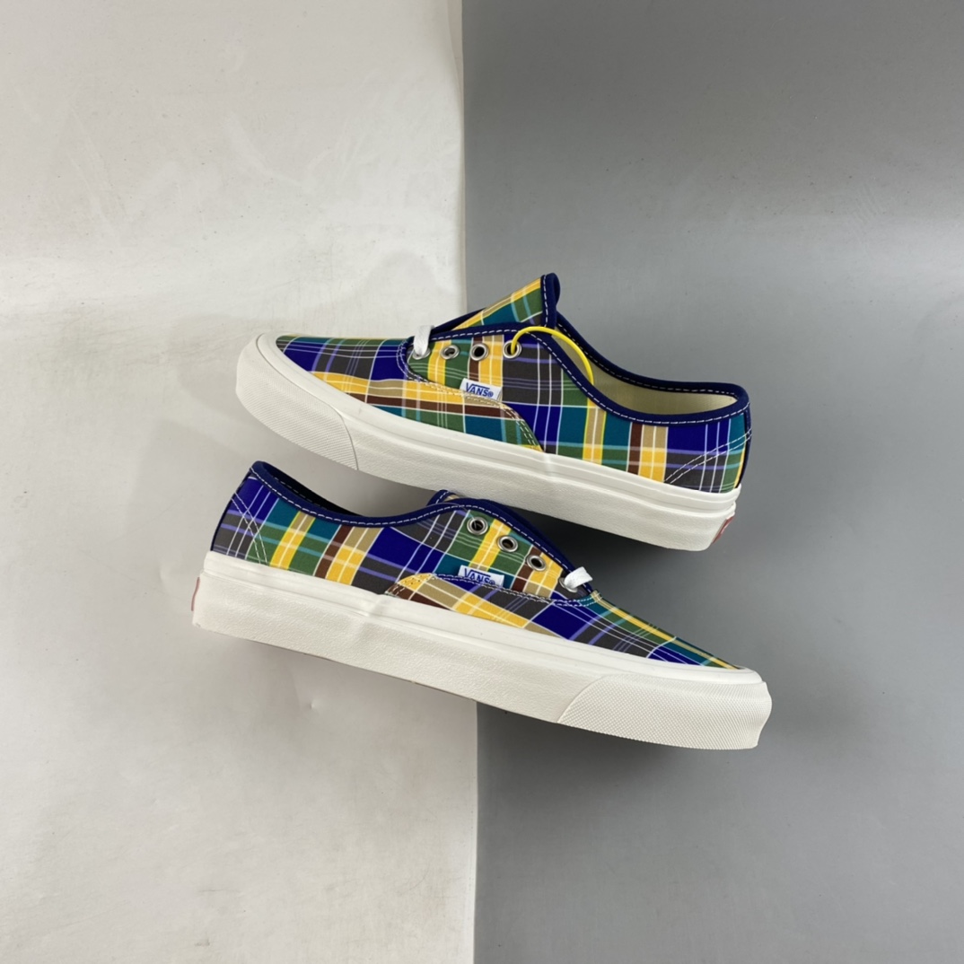 Vans Style 44 Vans Official Color Anaheim Scottish Plaid Low-Top Sneakers VN0A5KX45TK