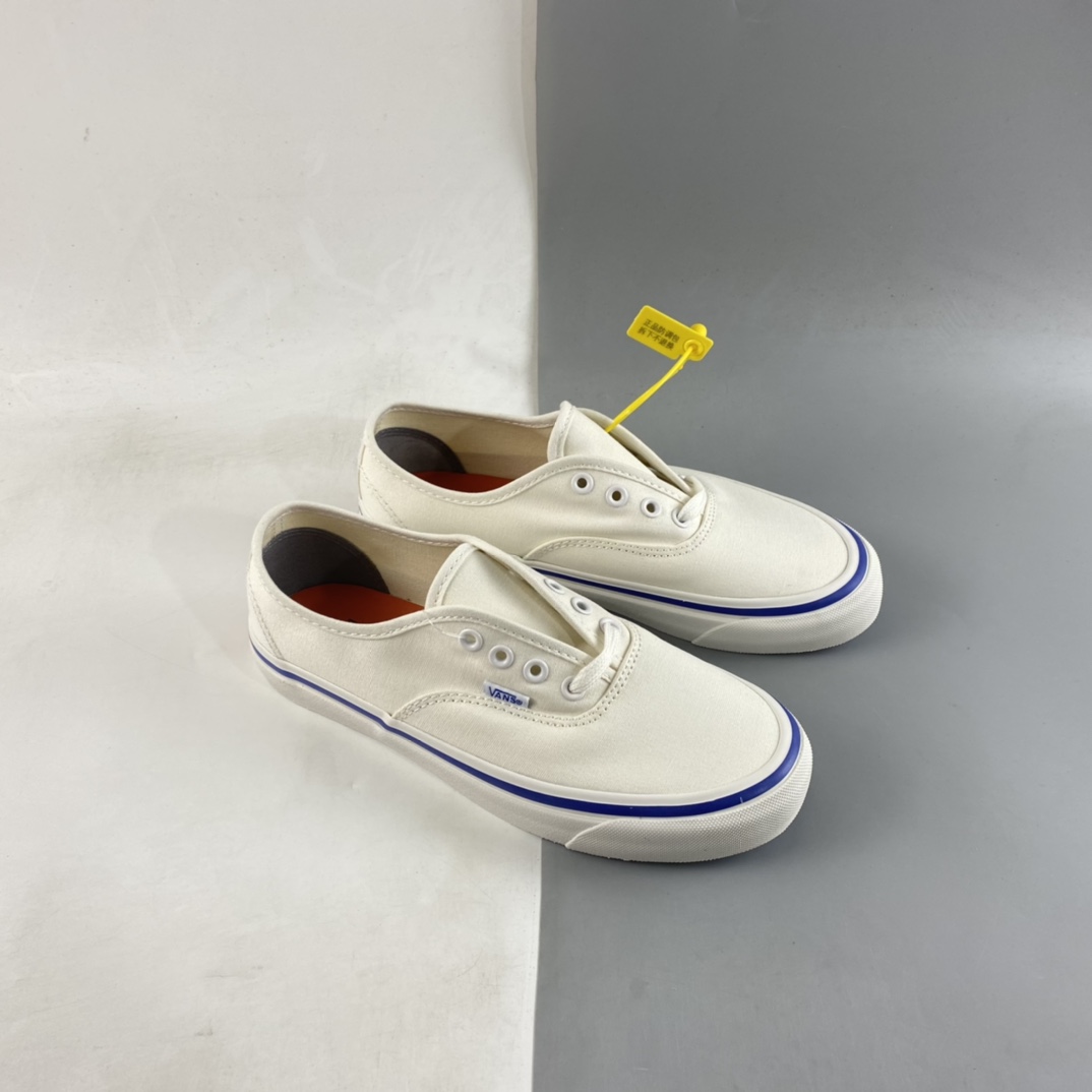 Vans Authentic Vans Official White Anaheim Retro Canvas Shoes VN0A5JMQWHT