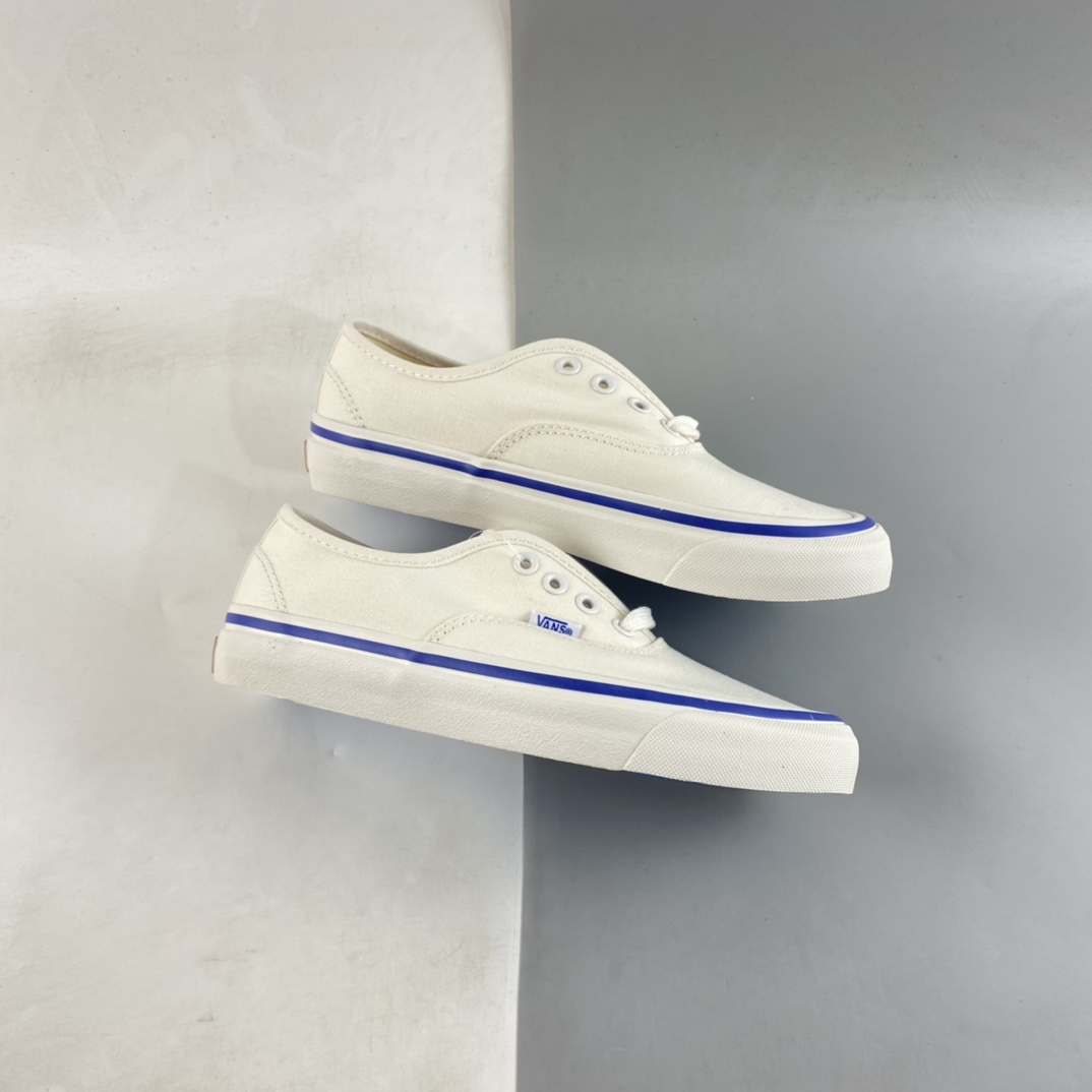 Vans Authentic Vans Official White Anaheim Retro Canvas Shoes VN0A5JMQWHT