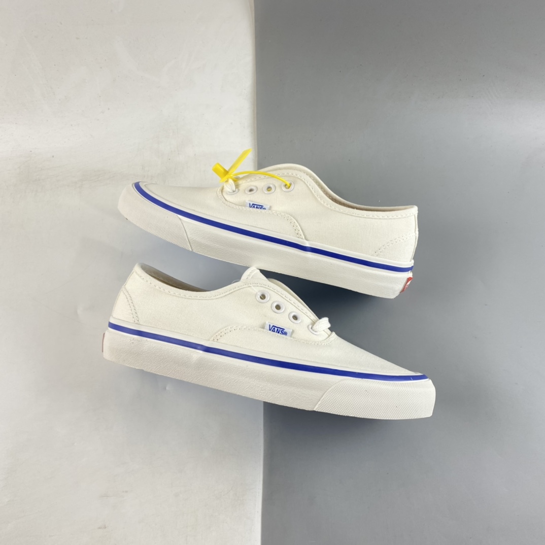 Vans Authentic Vans Official White Anaheim Retro Canvas Shoes VN0A5JMQWHT