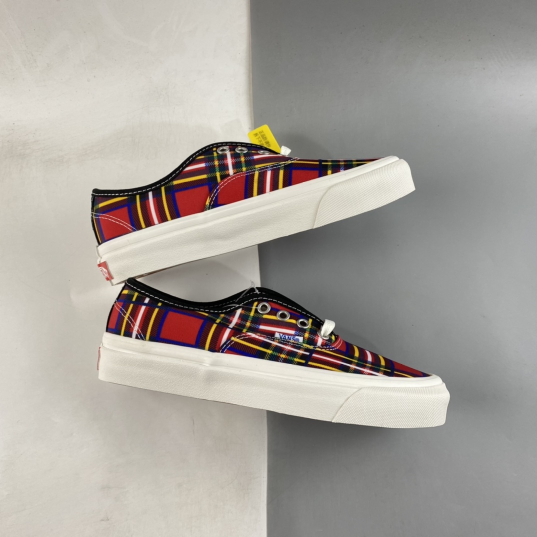 Vans Style 44 Vans Official Color Anaheim Scottish Plaid Low-Top Sneakers VN0A5KX4RGR