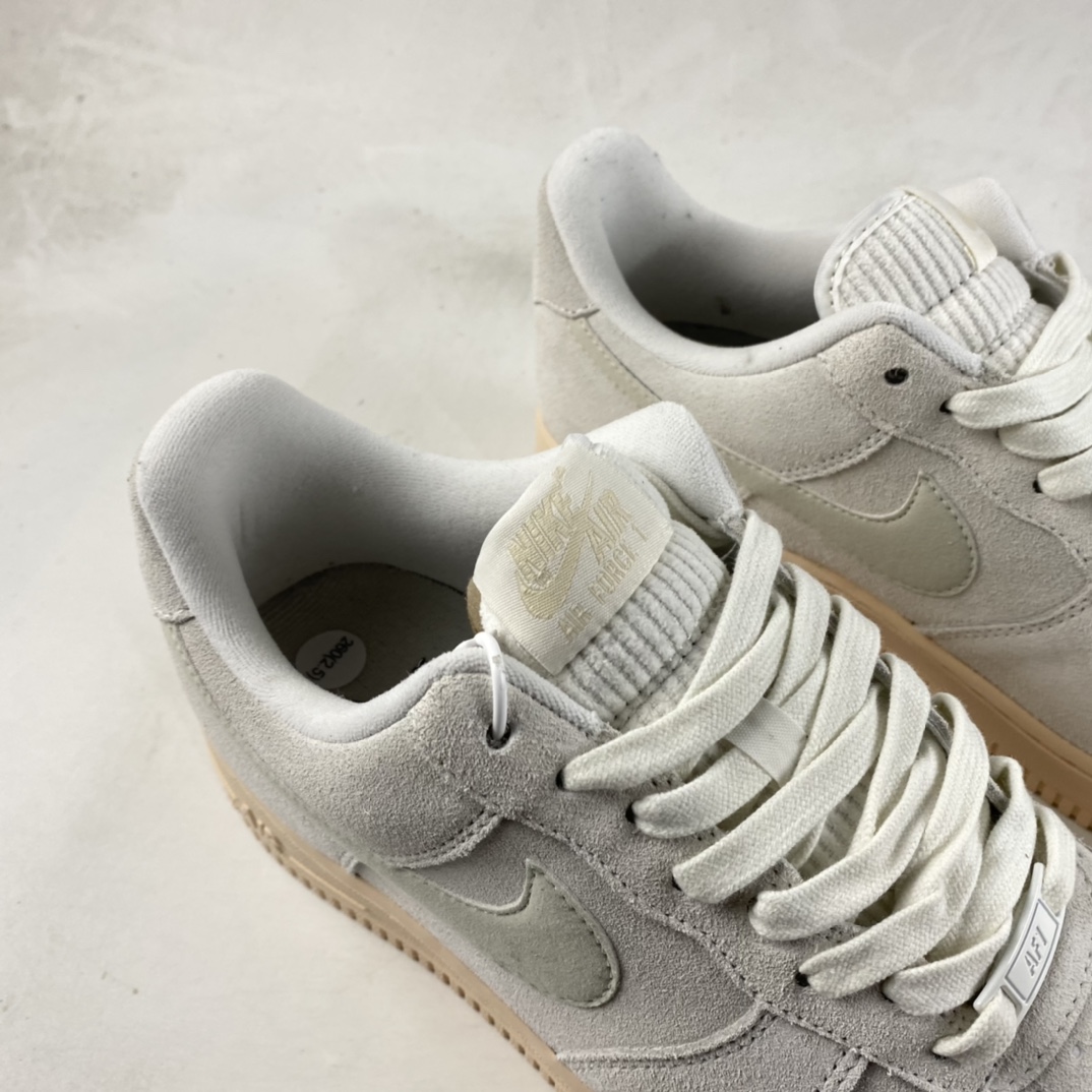 P200  Nike Air Force 1’07 Low 空军一号低帮休闲板鞋 DO6730-100