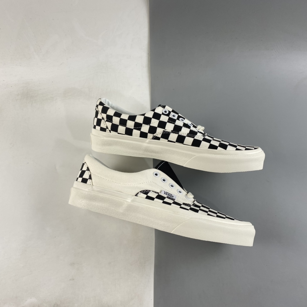 Vans Era stitching checkerboard black and white asymmetrical contrast color low-top casual shoes VN0A5JML1KP