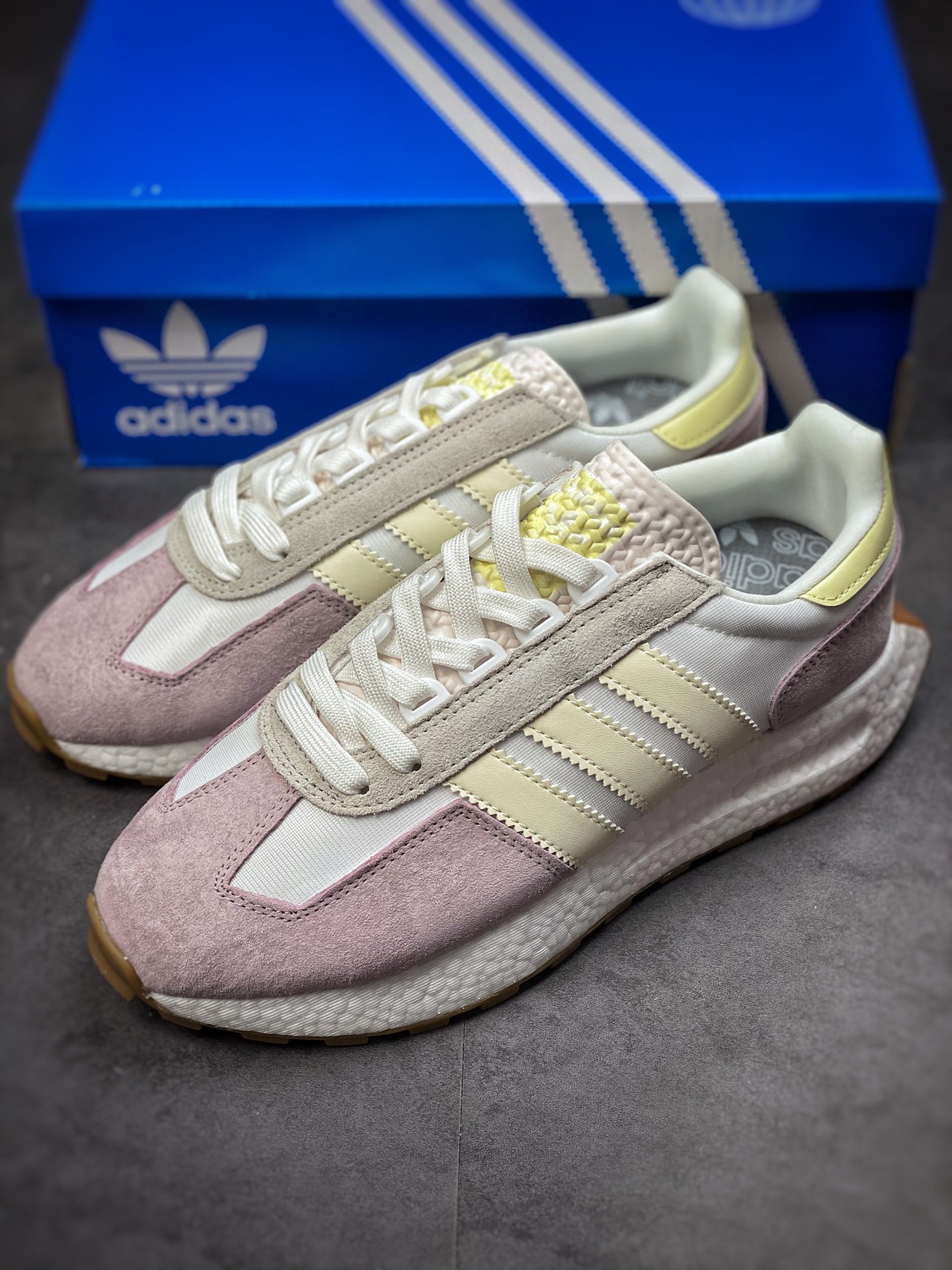 adidas Racing E5 Boost Prototype Speed ??Light Retro Collection GW8262