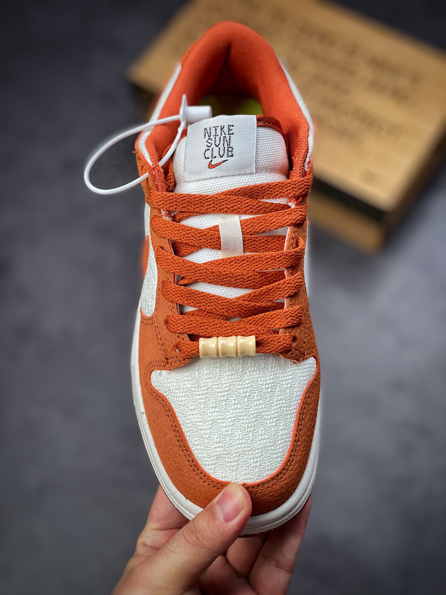 200 Nike Dunk Low SE “Sun Club” 落日橙 DR5475-100