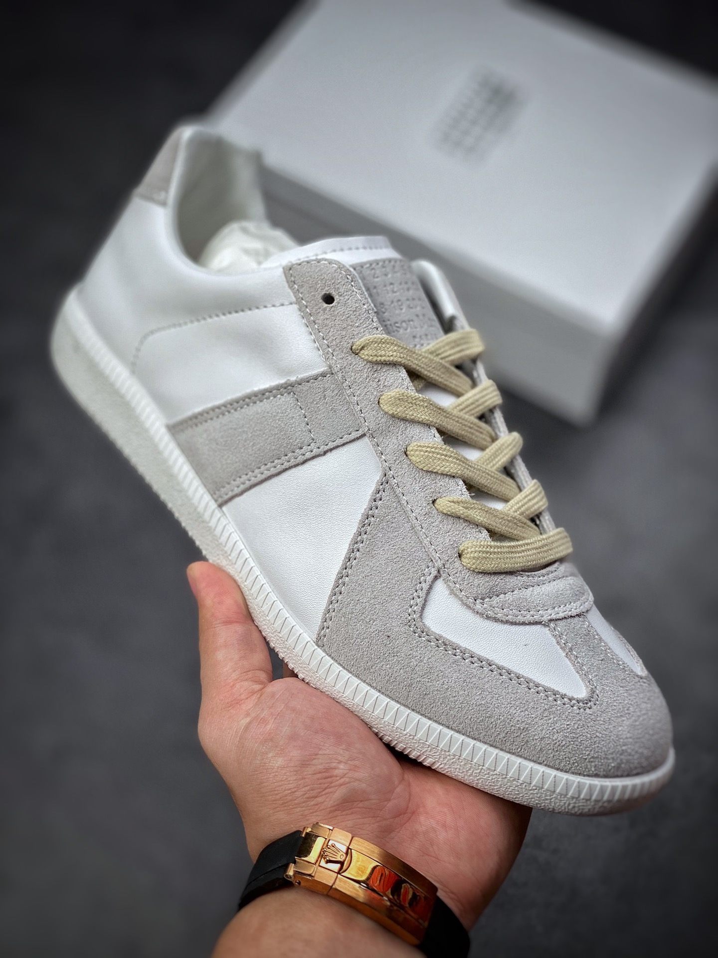 Exclusive real shot is popular all over the world Belgian famous designer brand-Maison Margiela Martin Margiela S58WS0109