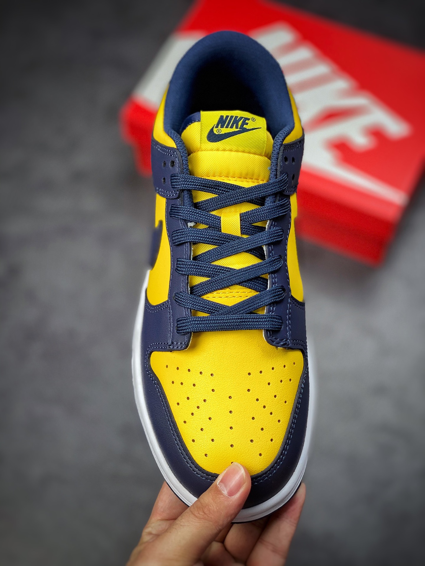 Nike Dunk Low Retro ”Varsity Maize” Michigan DD1391-700