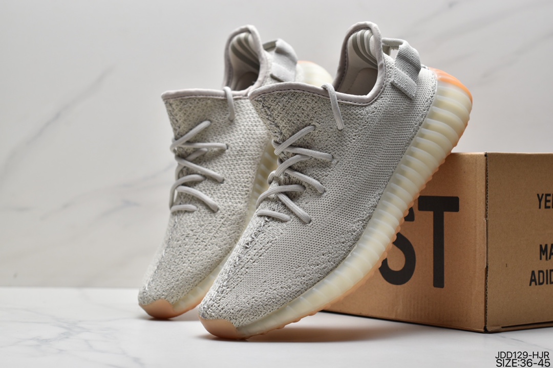 Kanye West x Adidas Yeezy Boost 350 V2 ”Light” Cotton White