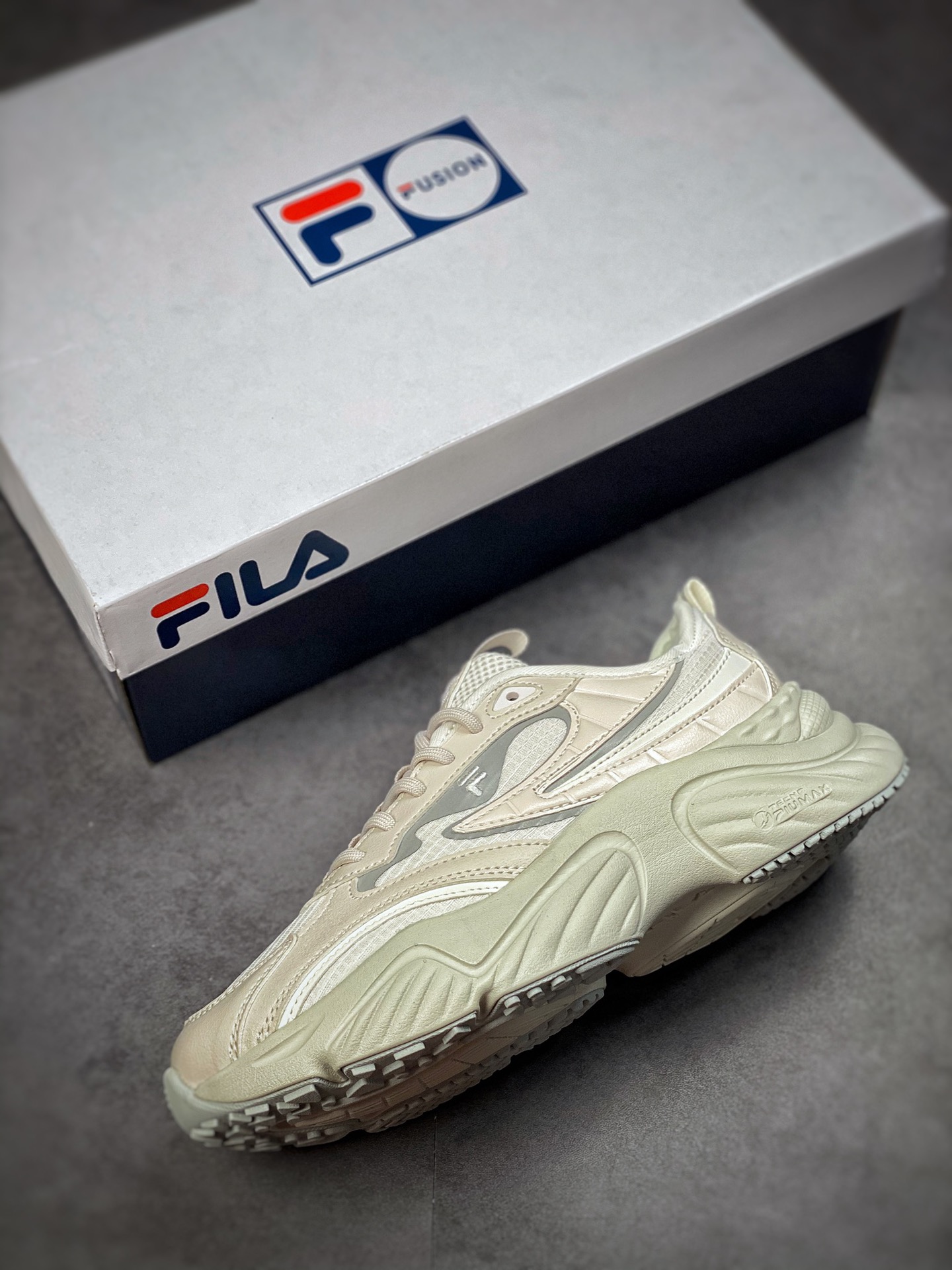 Fila FUSION Conch Conch series Daddy wind increased retro neutral casual sports jogging shoes T12W227311FWW