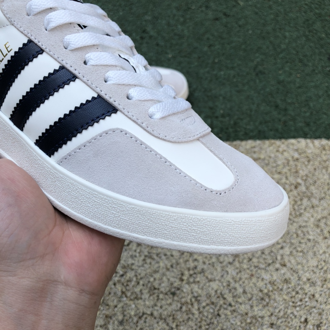 400  Gucci x Adidas 古驰联名阿迪达斯  Originals Gazelle”Esquisite Gucci”羚羊系列低帮