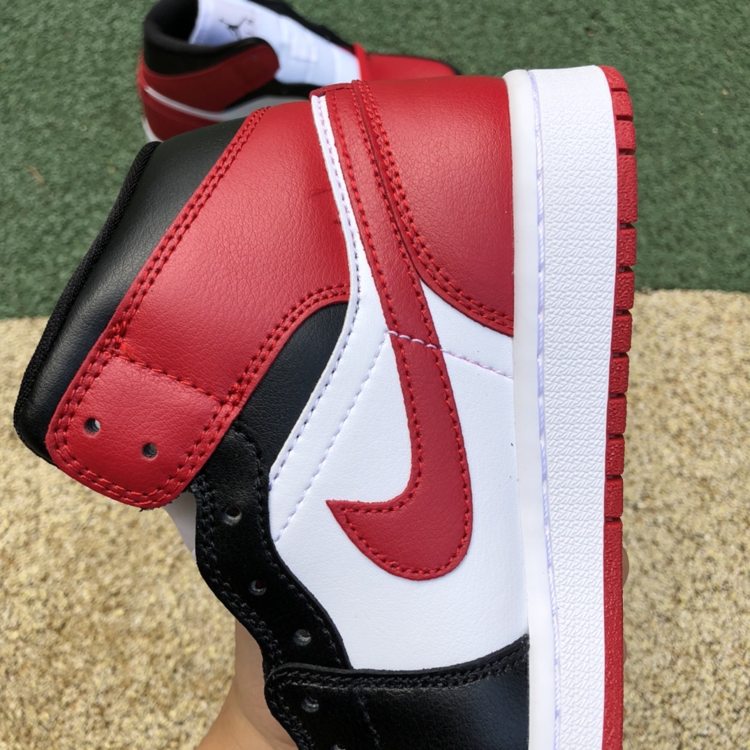 340  纯原版Air Jordan 1 Mid AJ1 黑红脚趾 复古篮球鞋 BQ6472-079