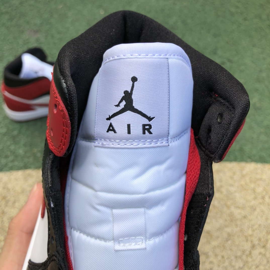 340  纯原版Air Jordan 1 Mid AJ1 黑红脚趾 复古篮球鞋 BQ6472-079