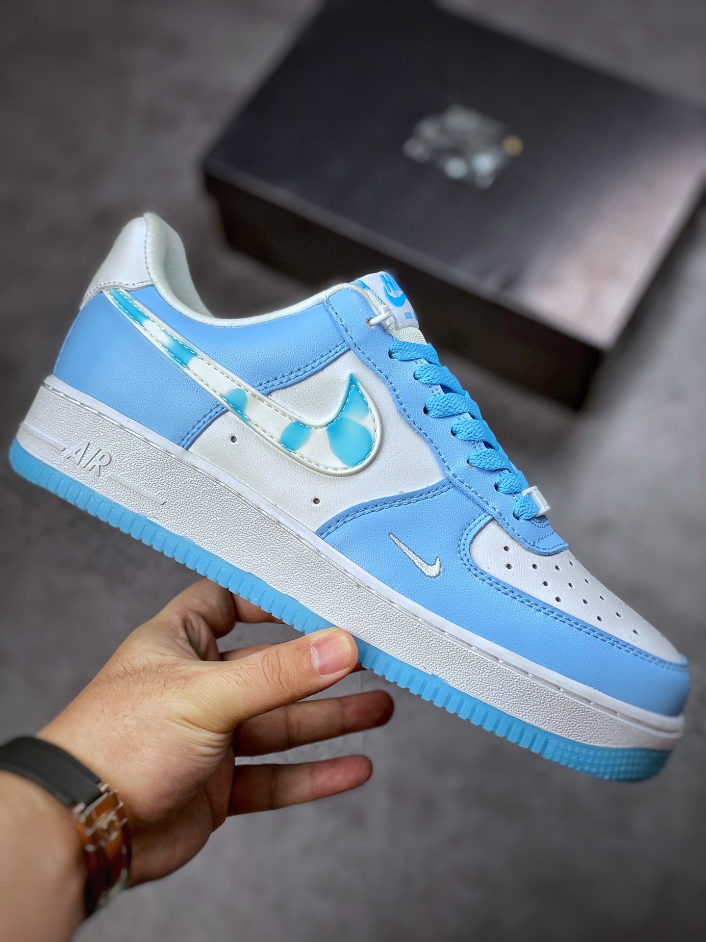 180 Nike Air Force 1 Low 07 蓝天白云DX2937-100