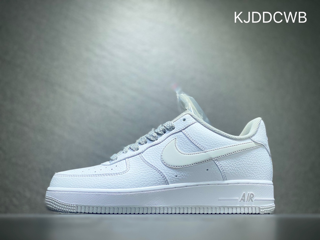 240 Nike Air Force 1 空军一号 官方同步UO5369-603