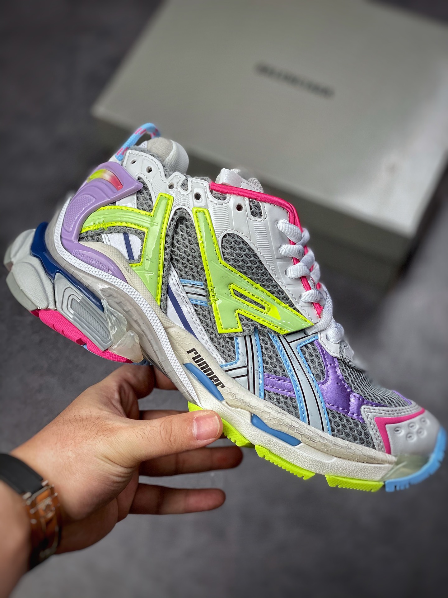 600 巴黎世家/Balenciaga 巴黎世家Runner运动鞋 白紫绿 677402 W3RH5 0308