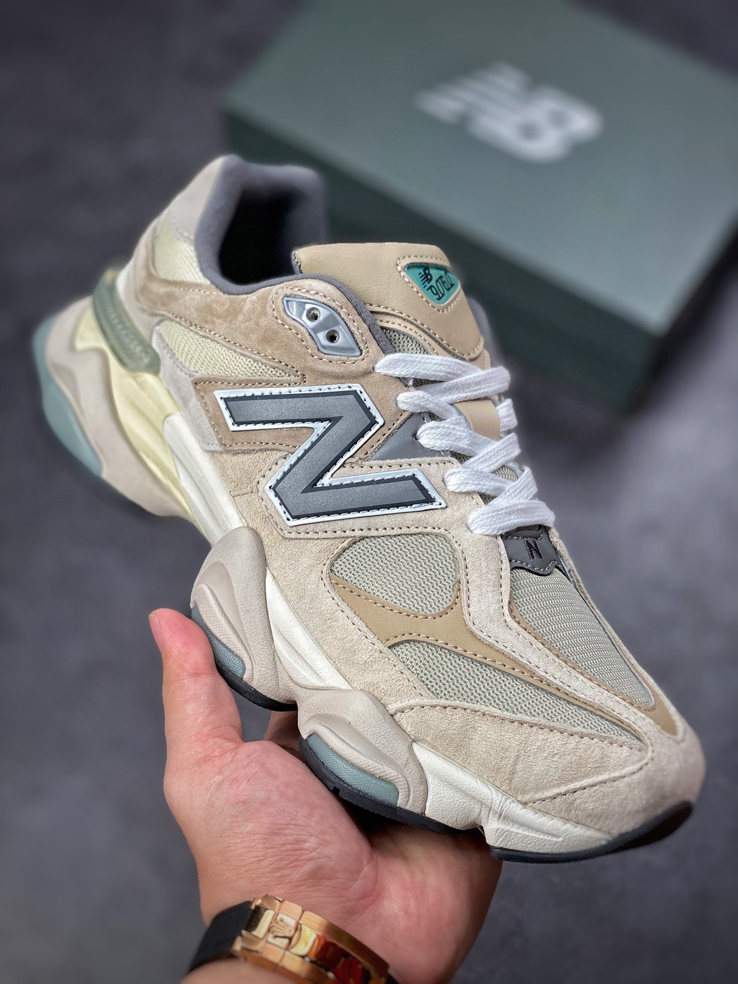 220 Joe Freshgoods x New Balance 版本 NB9060 联名款  U9060MAC