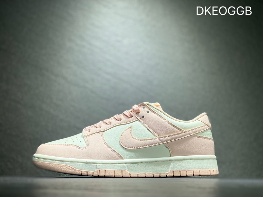 300 NIKE Dunk SB Low 低帮休闲板鞋  DD1503-102