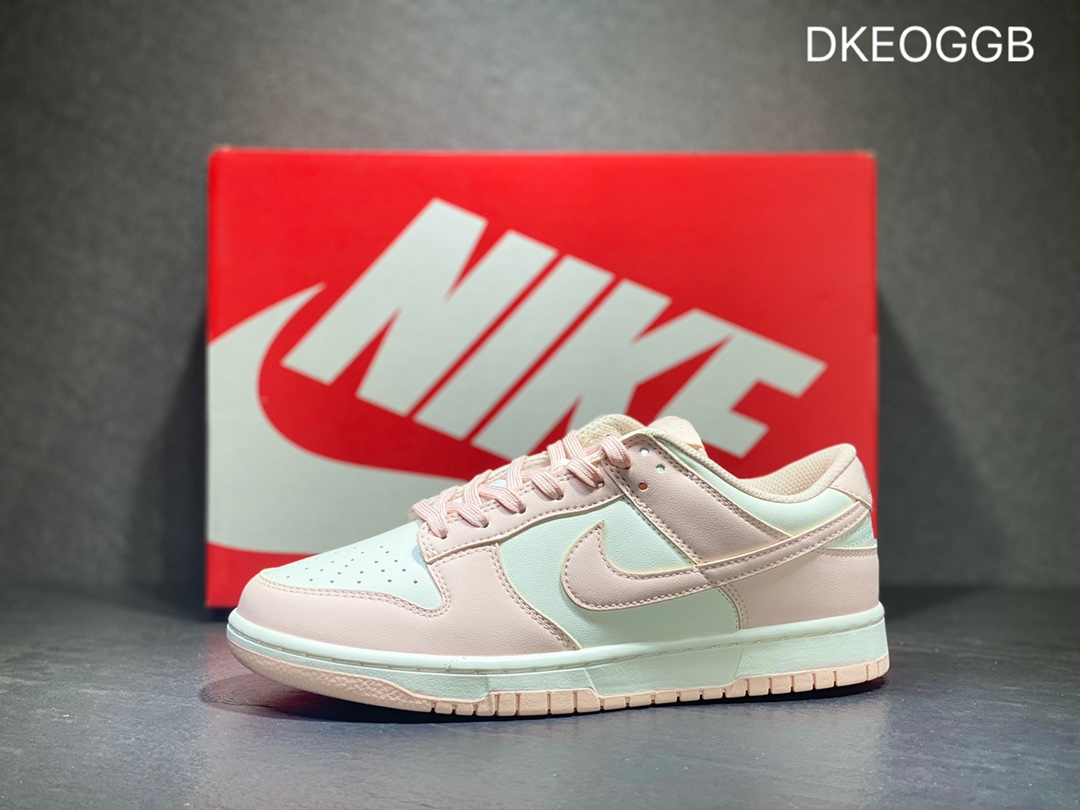 300 NIKE Dunk SB Low 低帮休闲板鞋  DD1503-102