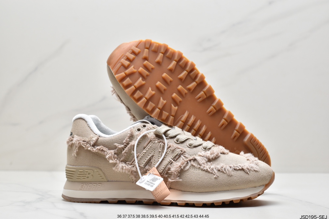 200 Miu Miu x New Balance NB574联名复古跑鞋