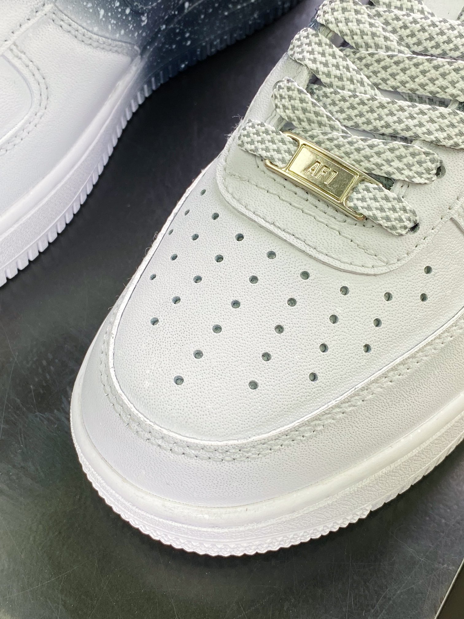 380 Air Force 1'07 Low”White/OWCM/Chrome Hearts”空军一号经典低帮百搭休闲运动板鞋CW2288-111