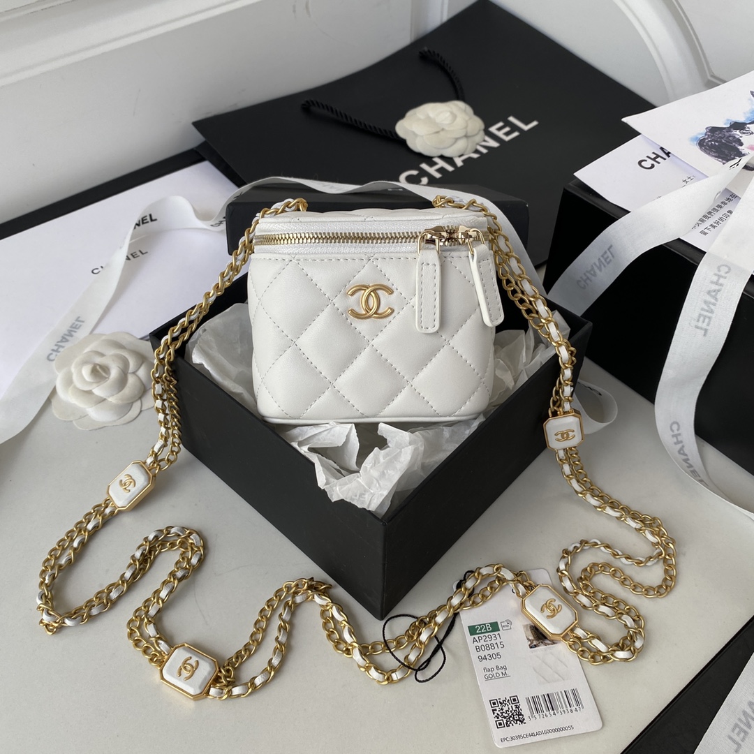 Chanel 22ss新款A羊皮法郎logo挂饰牌化妆小盒子 chanel圆饼包官网价格 chanel发箍 