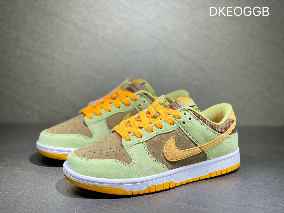 300 NIKE Dunk SB Low 低帮休闲板鞋  DH5360-300