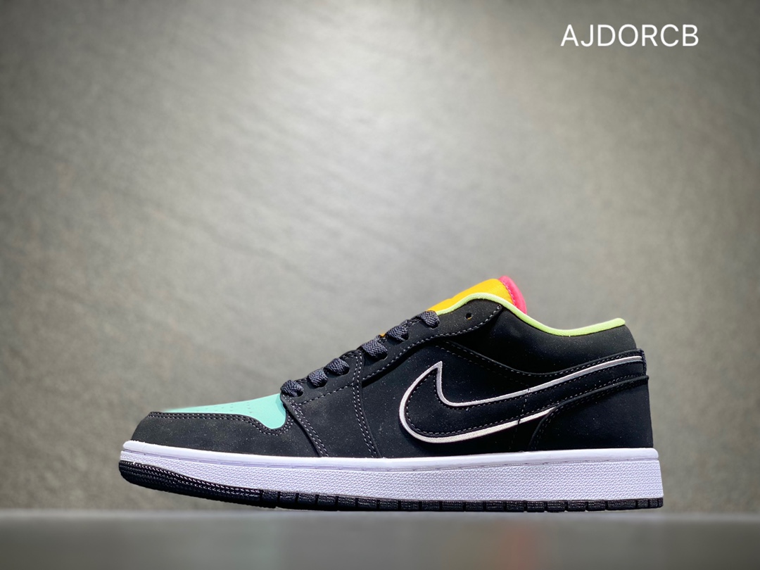 200 Nike AIR JORDAN 1 Low AJ1 乔丹低帮篮球鞋CK3022-013