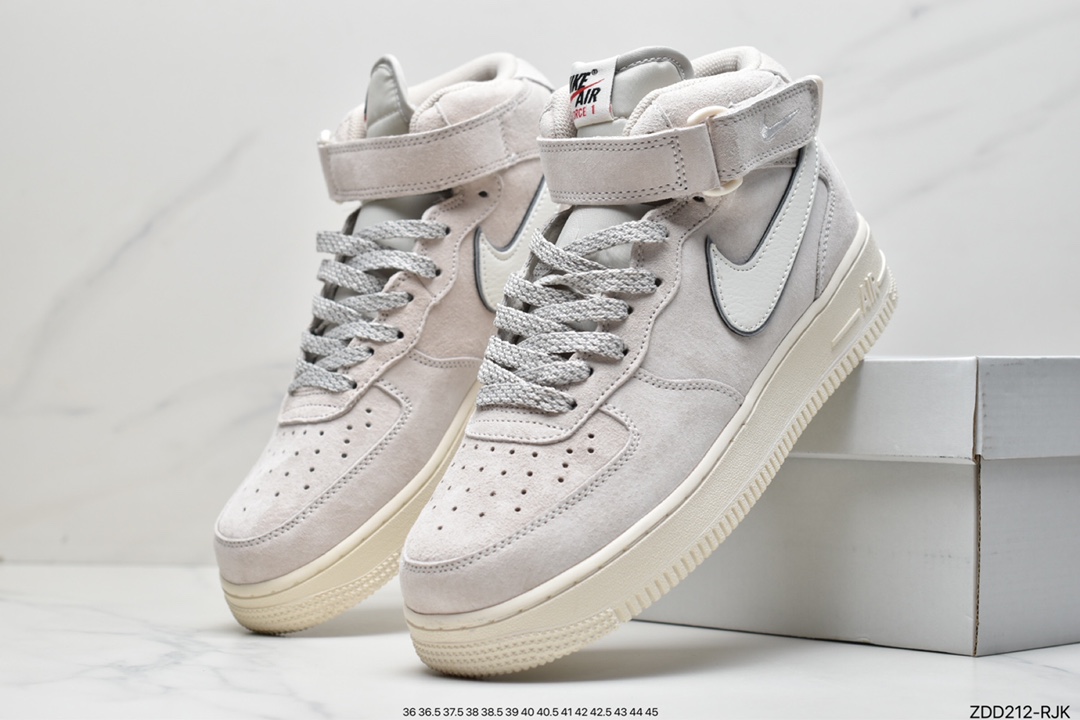 230 原装头层麂皮 耐克 Nike Air Force 1 Mid ’07 3M反光空军一号 AT1118-005