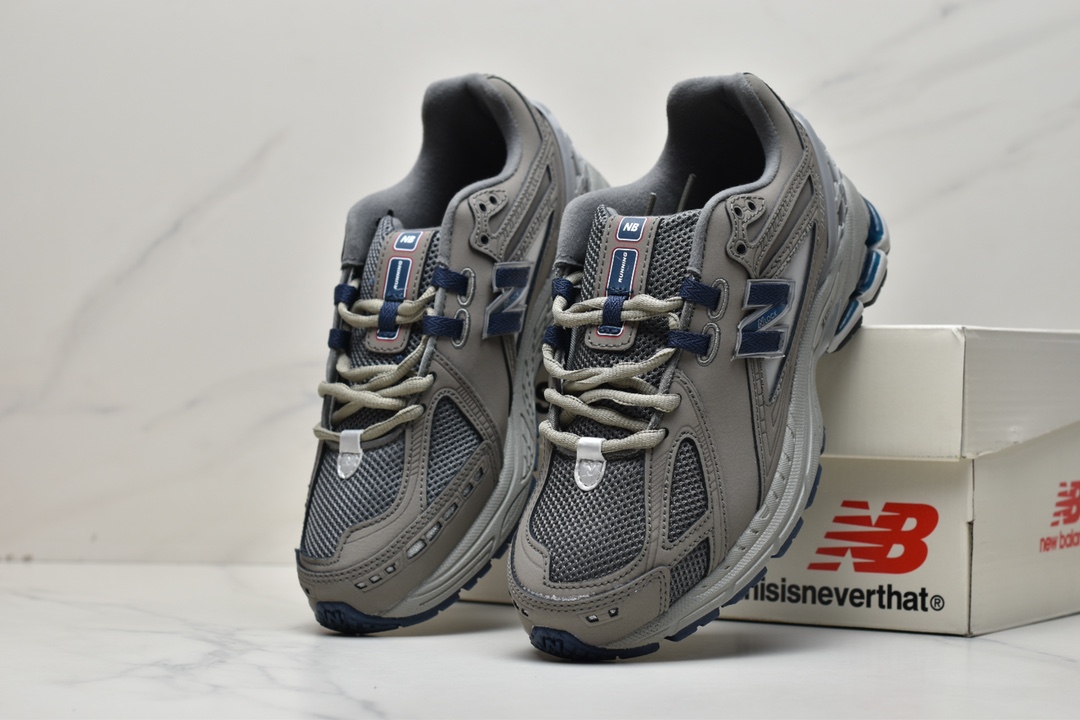 200 New Balance M1906RI 复古单品 宝藏老爹鞋款M1906RB