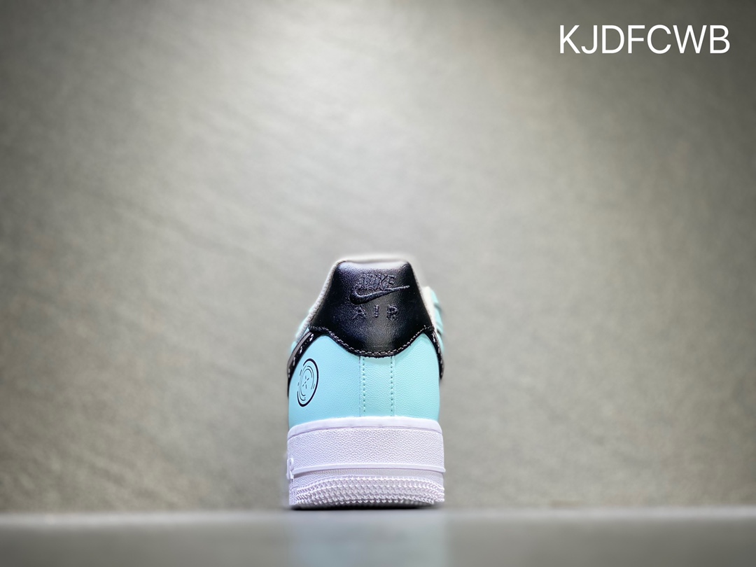 260 Nike Air Force 1 空军一号  NY7569-123 SIZE：36 36.5 37.5 38 38.5 39 40 40.5 41 42 42.5 43 44 44.5 45