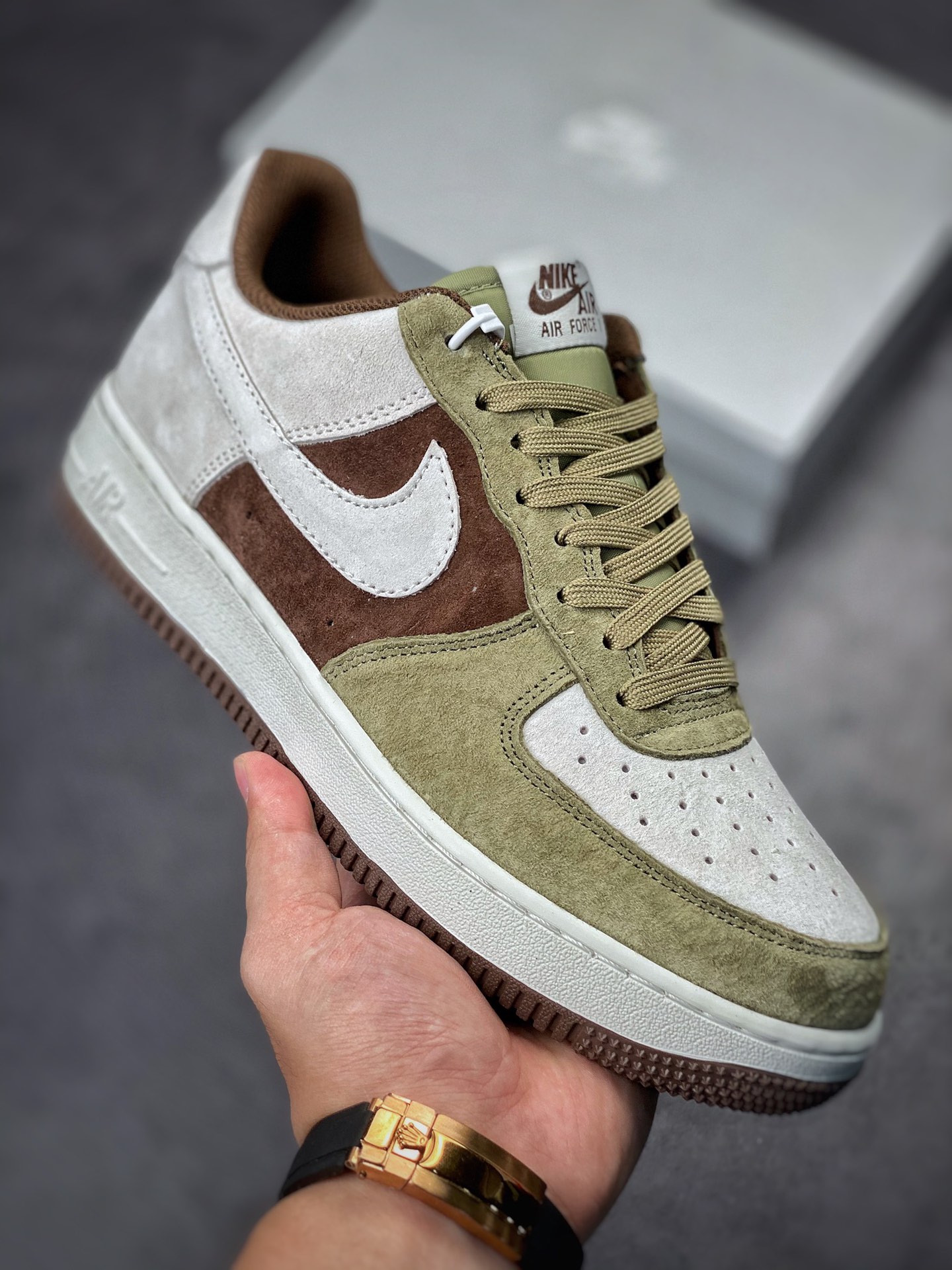 230 Nike Air Force 1 Low 07 灰绿麂皮 DB2260-199