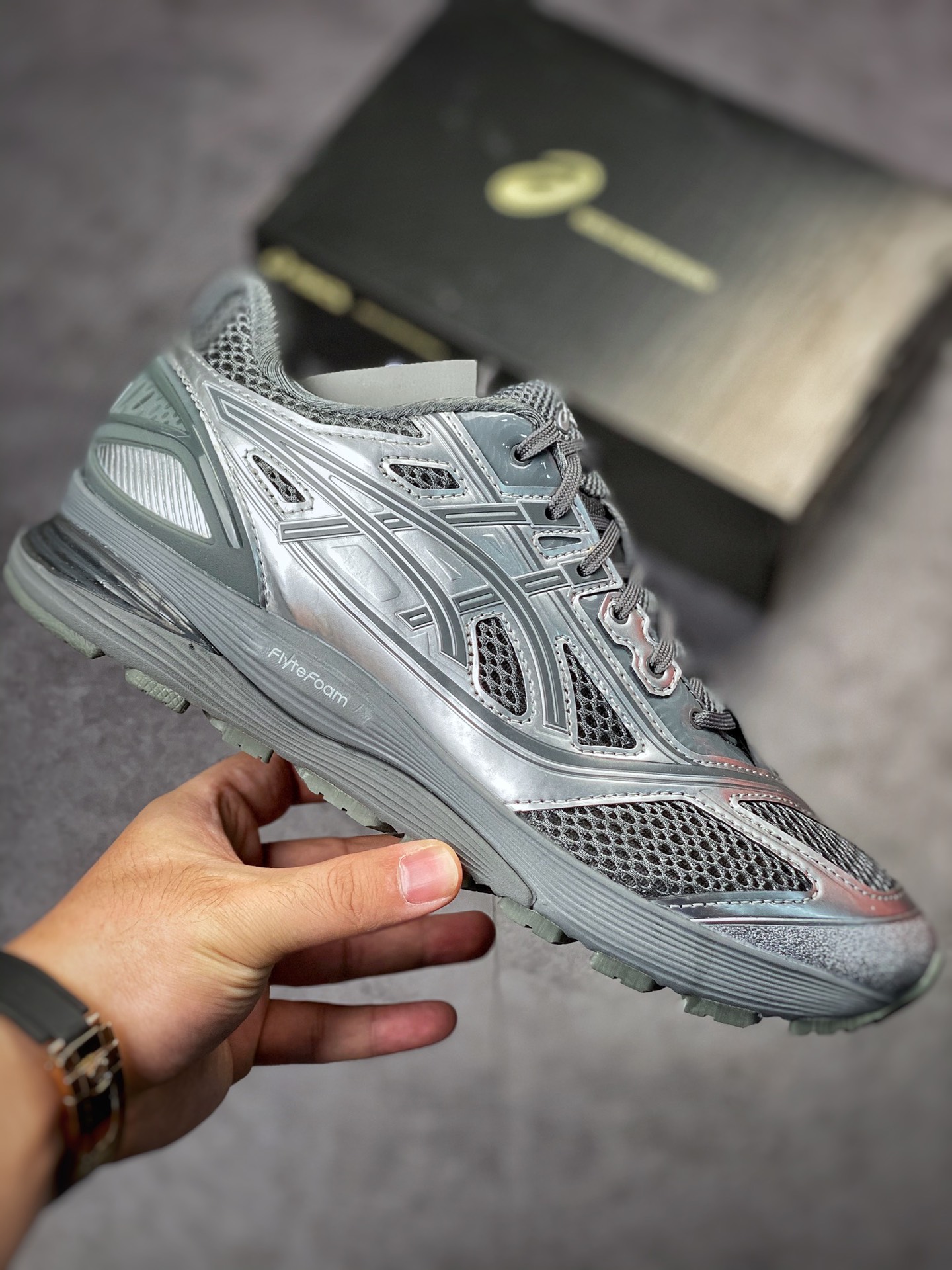 400 Kiko Kostadinov x Asics Gel-Korika 亚瑟士联名跑鞋 1023A010-020