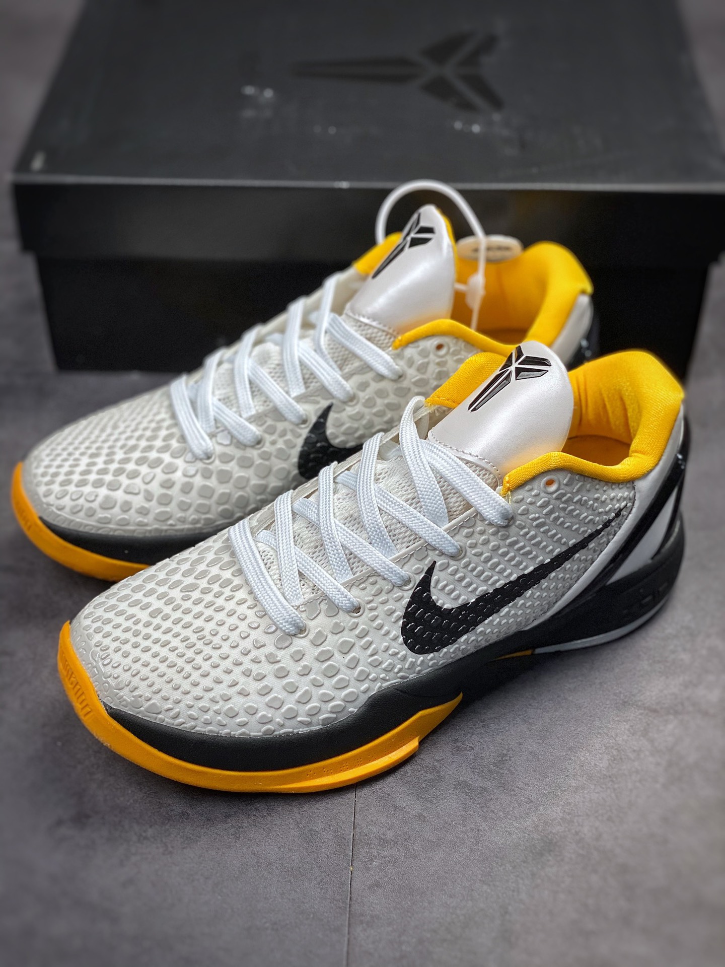 300 Nike Zoom Kobe VI Protro ZK6 科比六代低帮运动篮球鞋CW2190-100