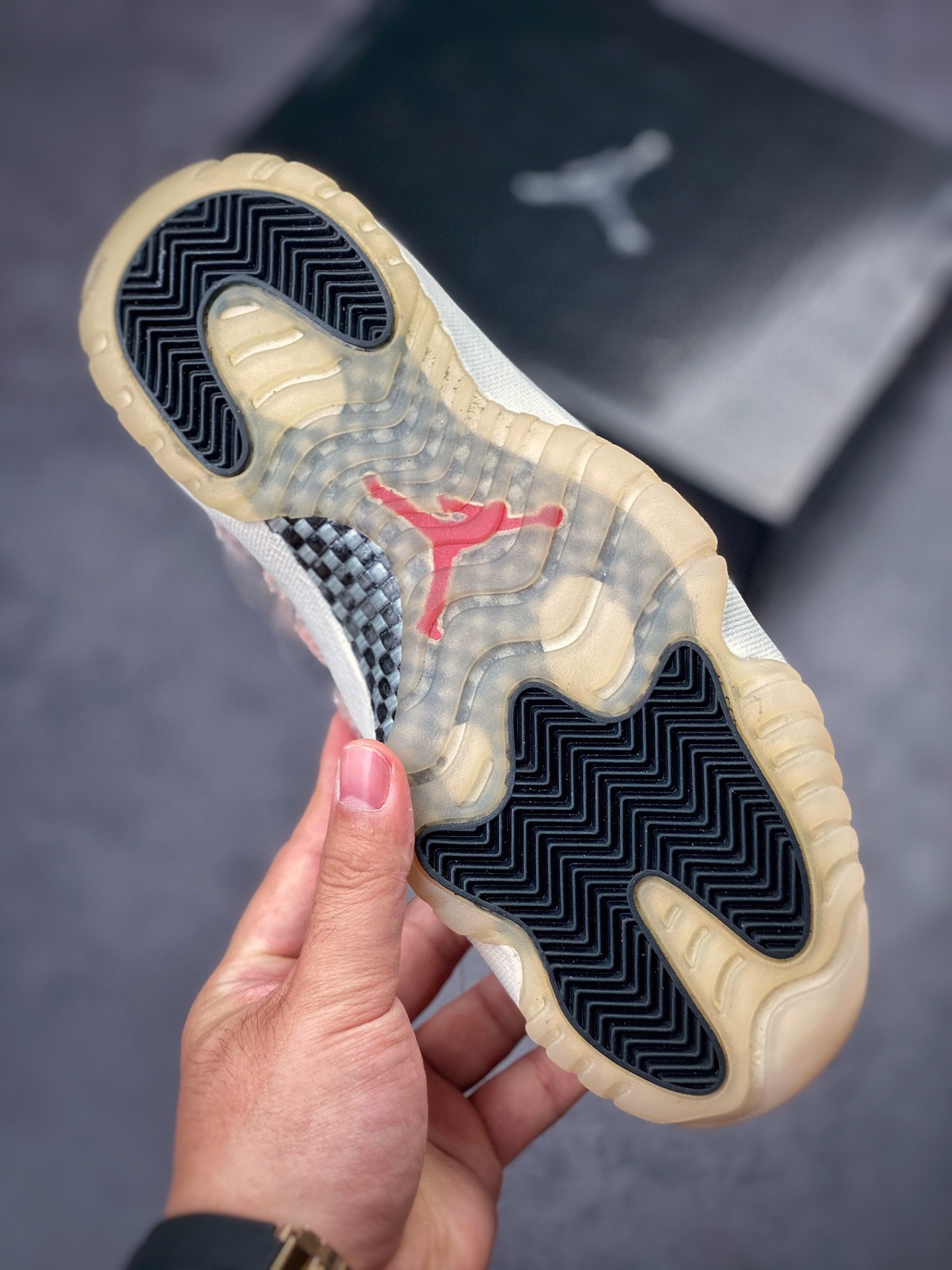 250 Air Jordan 11 Low “Snakeskin” 复刻白蛇 CD6846-002