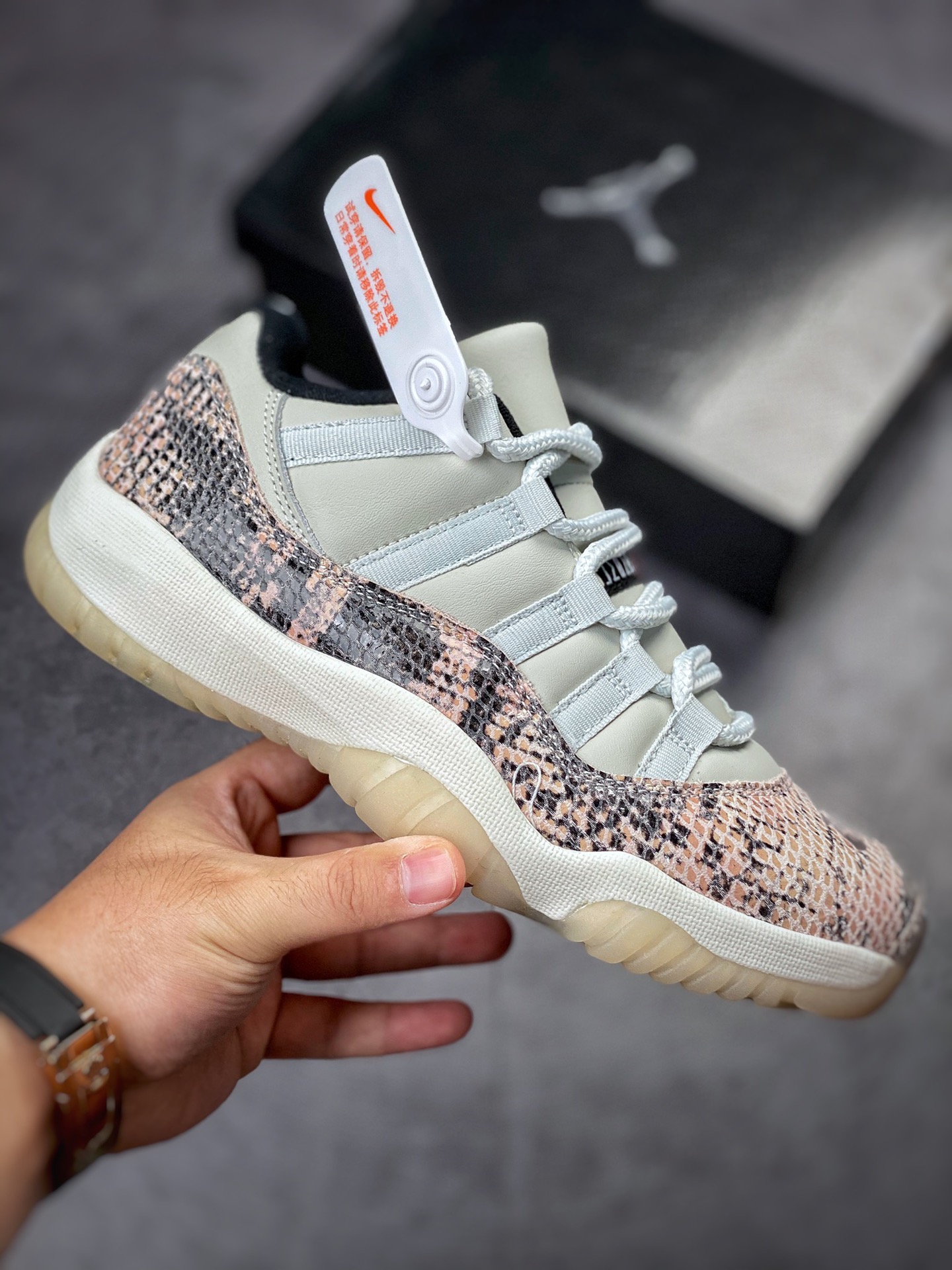 250 Air Jordan 11 Low “Snakeskin” 复刻白蛇 CD6846-002