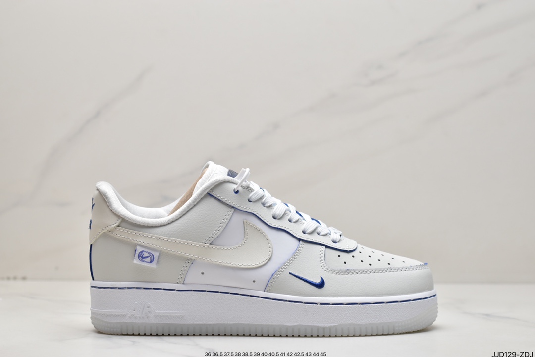 130 耐克 Air Force 1 '07 Low QS”Sail White/Blue Mini Swoosh”空军一号FB1839-111