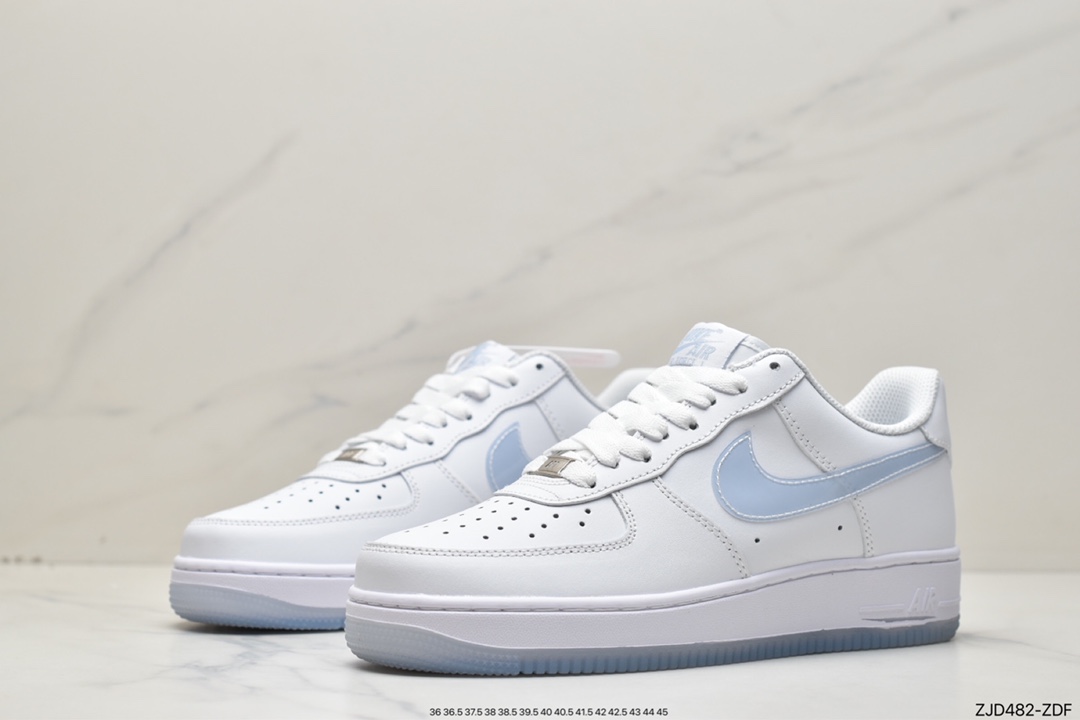 240 Nike Air Force 1 Low 07 WU5696-033