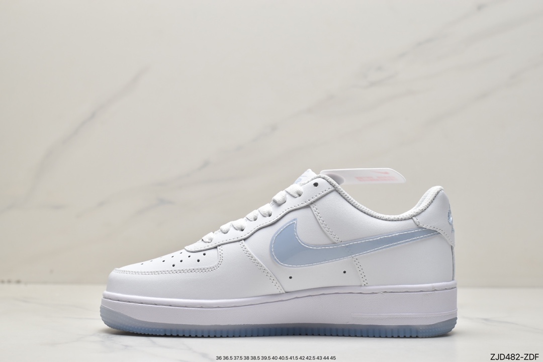 240 Nike Air Force 1 Low 07 WU5696-033