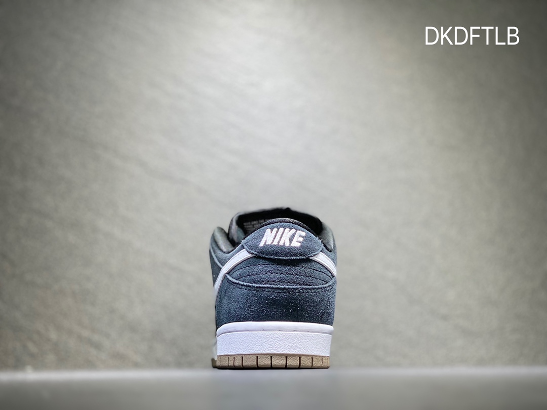 260 Nike SB dunk Low 低帮休闲运动滑板板鞋 304292-014