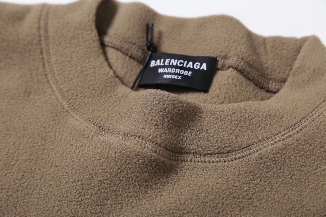 200 Balenciaga 巴黎世家22FW 摇粒绒3B刺绣圆领卫衣