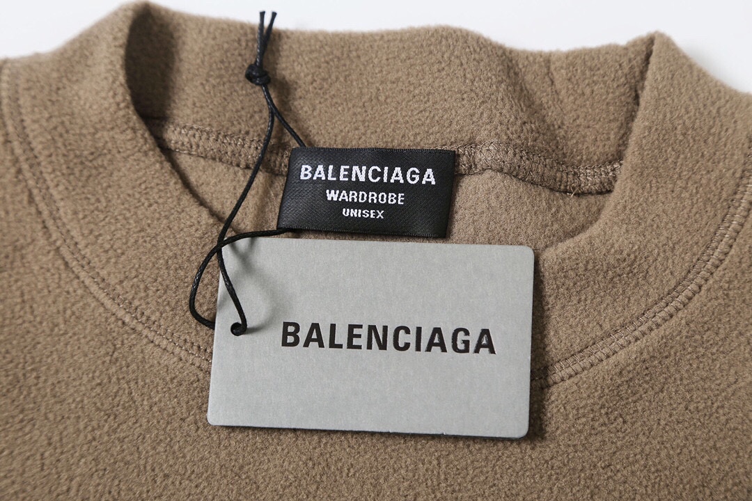 200 Balenciaga 巴黎世家22FW 摇粒绒3B刺绣圆领卫衣