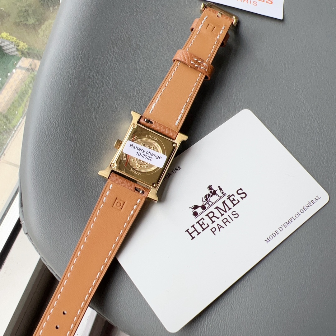 350 蓝色是宇宙之爱 Hermes【爱马仕】Heure H系列