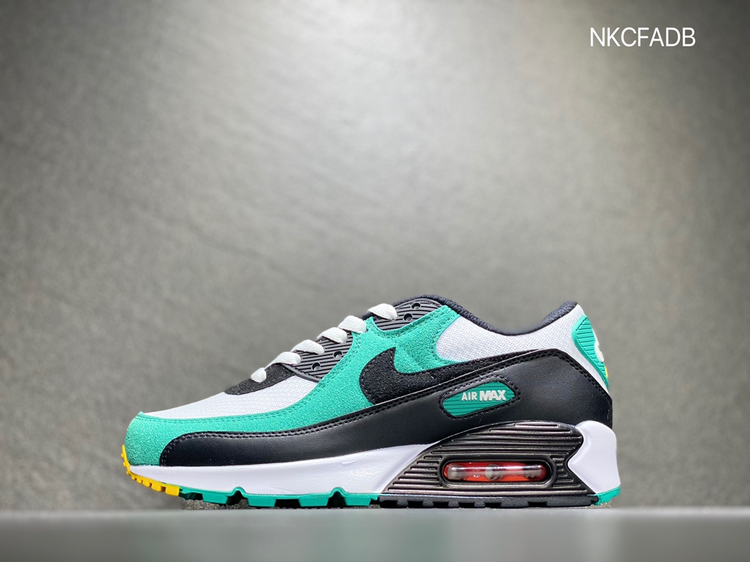 160 Nike Air Max 90 Futura 低帮 复古运动跑鞋  DC9845-100