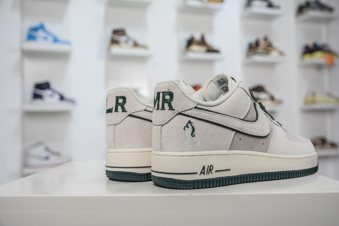 260 Air Force 1 Low Premium PE”Four Horsemen”空军一号经典低帮DZ3696-002